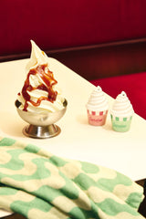 Fluid Market Sundae Salt and Pepper Set - in situ