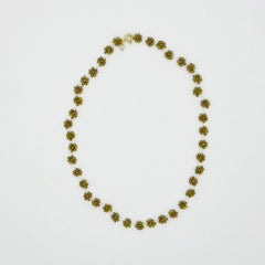 Labro Ogrlica Fiori - Olive grey background