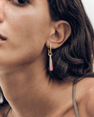 PDPAOLA Jupiter Naušnica Rhodochrosite - na uhu modela