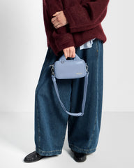 Wouf Mini torba Steel u ruci modela