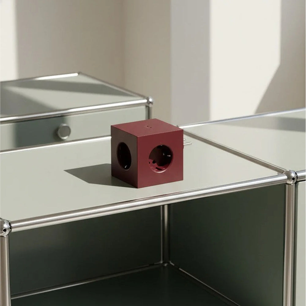 Avolt Square 2 Mulberry Red USB-C - tech dodaci