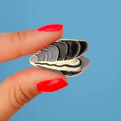 Coucou Suzette Mussel Brooch