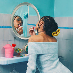 Coucou Suzette Kopča za kosu Big Sunflower na modelu