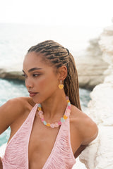 Crystal Haze Ogrlica Candy Pastel Jelly Heart na modelu uz more