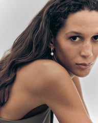 PDPAOLA Ring Naušnice La Perla - velike - na modelu