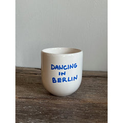 Sisi Šalica Dancing in Berlin