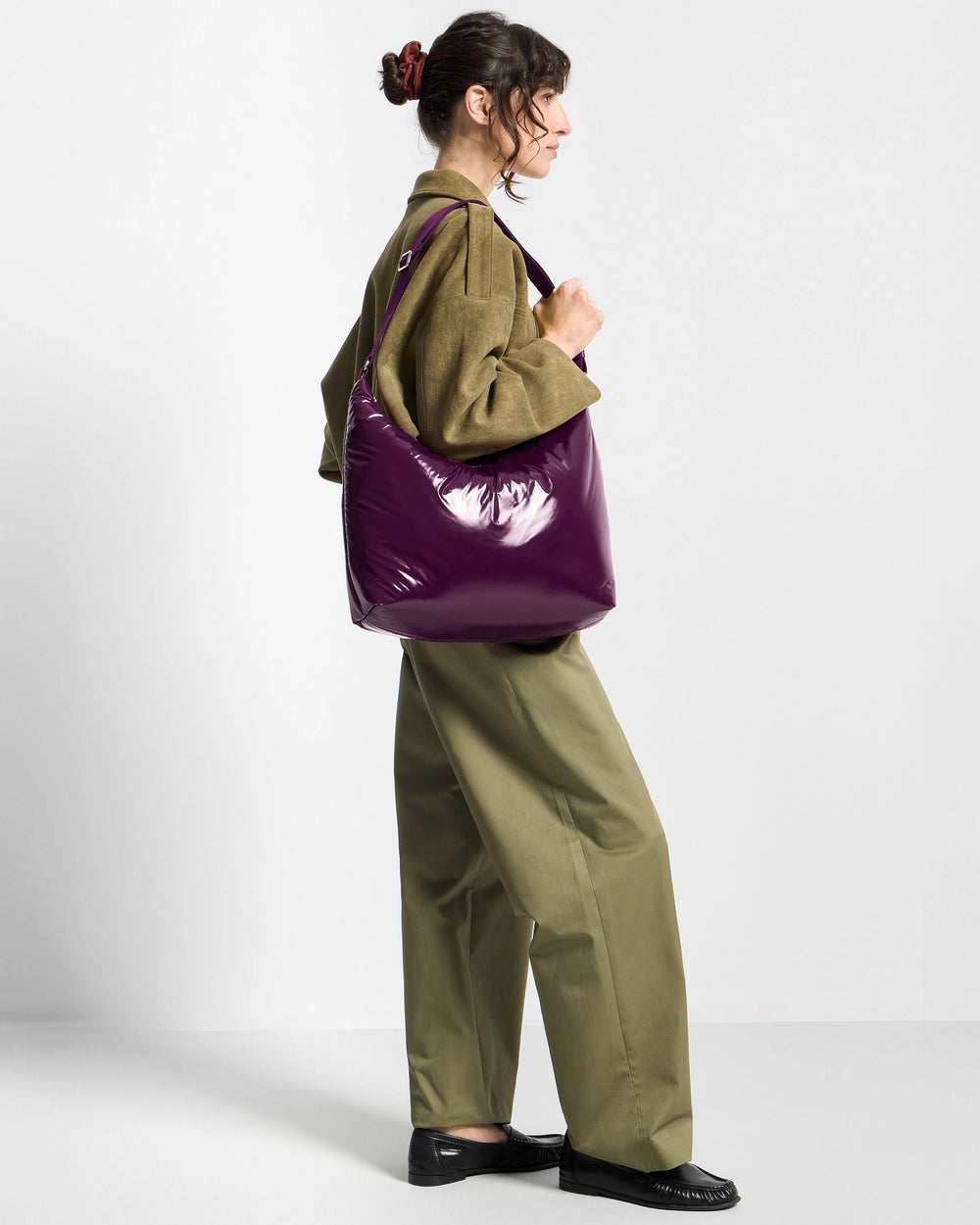 Hobo bag Plum - detail