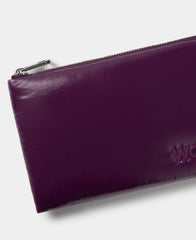 Tanki neseser Plum na modelu