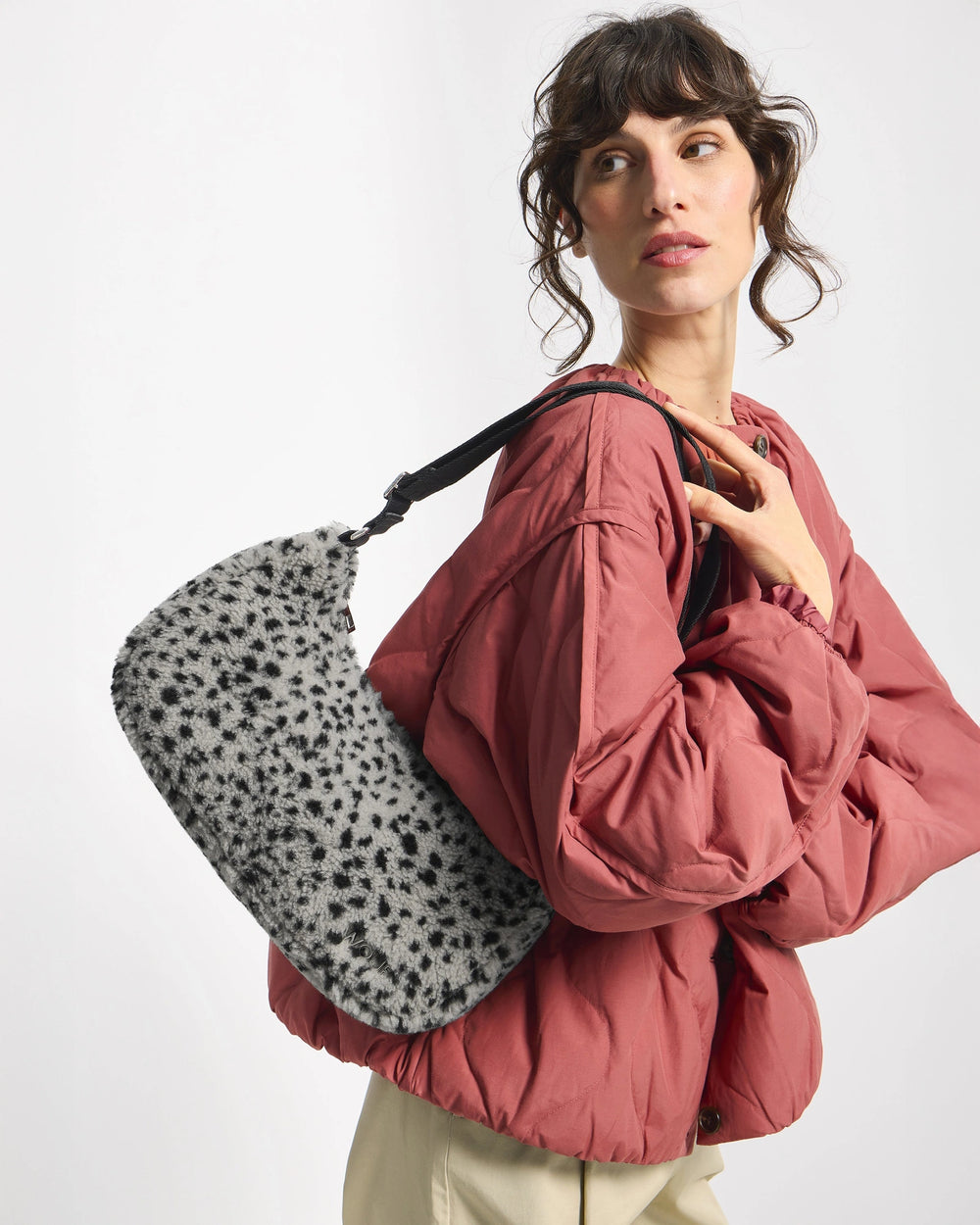 Wouf Torbica Colette - preko ramena modela