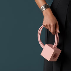 Avolt produžni kabel - Old Pink